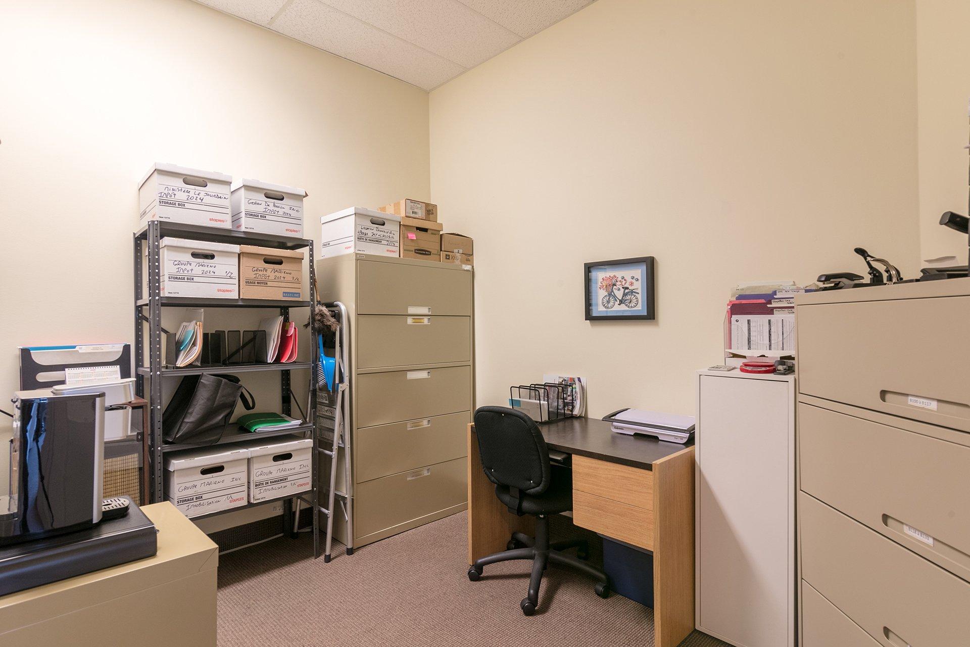 









1695


Boul. Laval

, 105,
Laval (Laval-des-Rapides),




QC
H7S2M2

