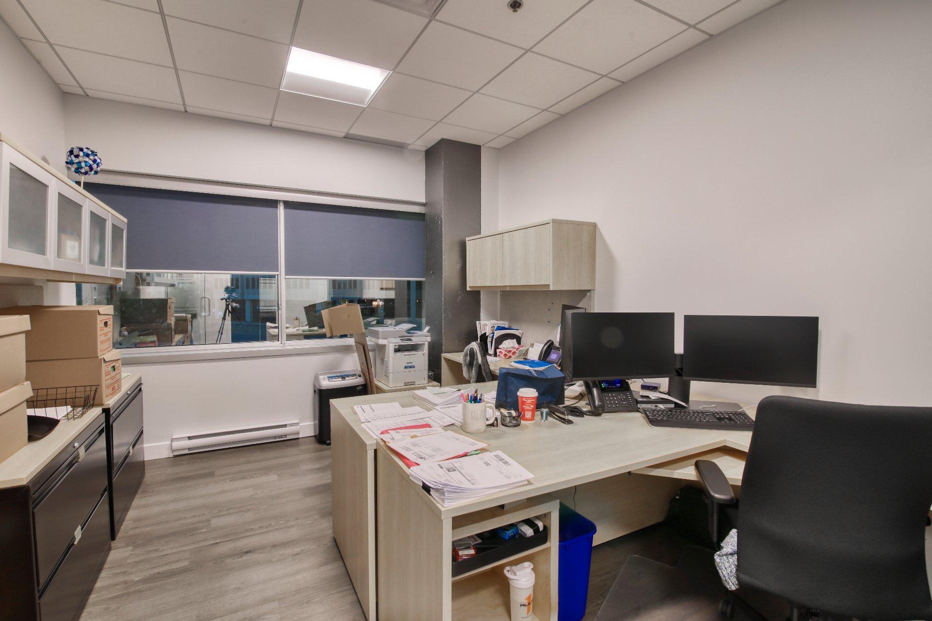 









1695


Boul. Laval

, 230,
Laval (Laval-des-Rapides),




QC
H7S2M2

