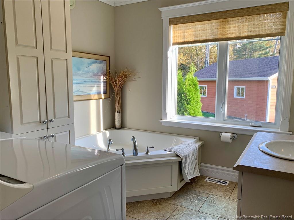 









42


Riverview

,
Charlo,




NB
E8E 2R5

