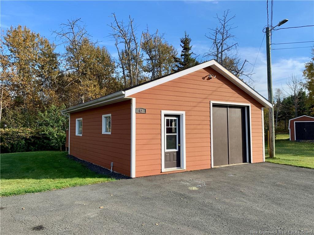 









42


Riverview

,
Charlo,




NB
E8E 2R5

