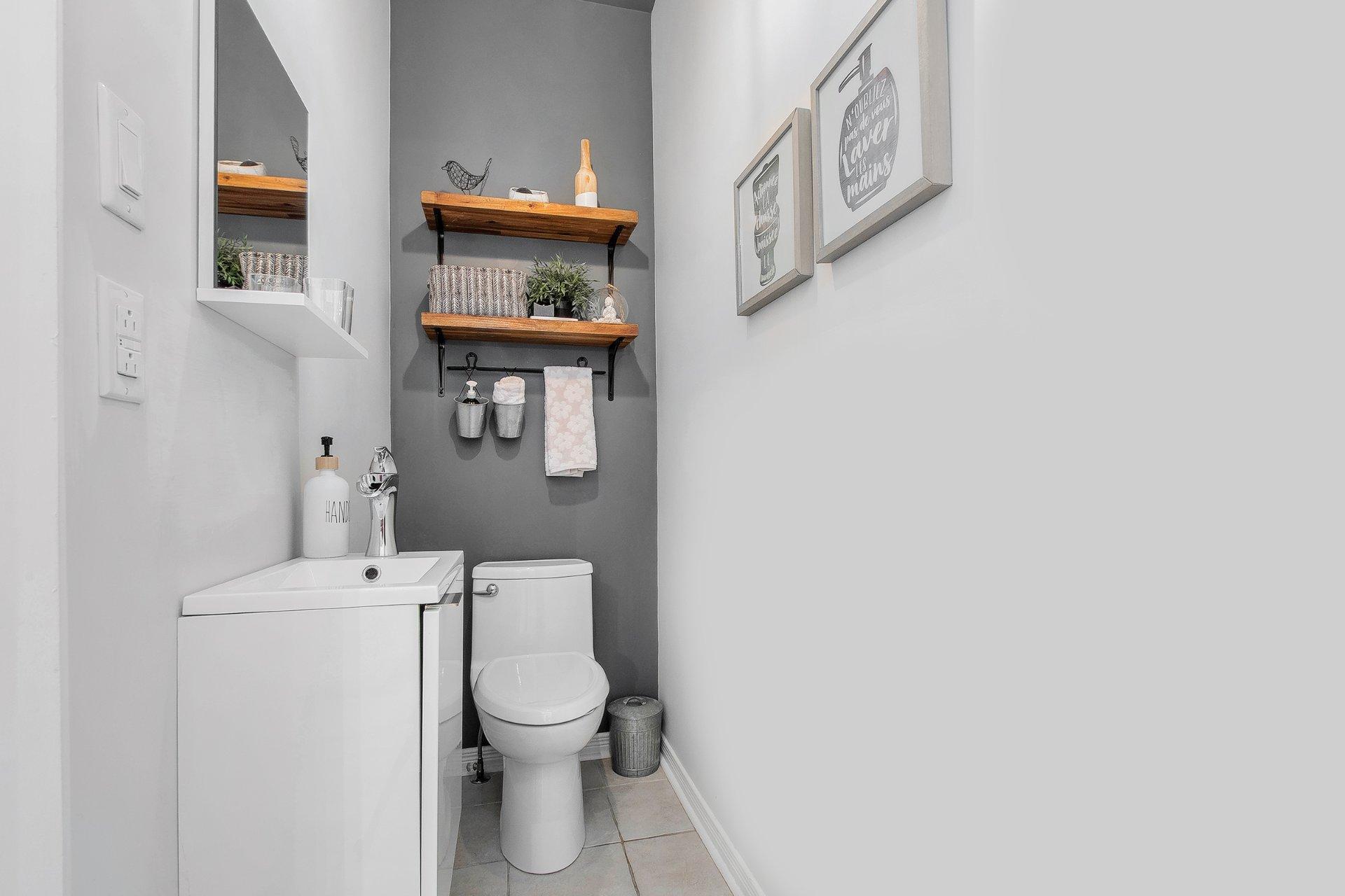 









2442


Rue des Jacinthes

,
Terrebonne (Terrebonne),




QC
J6X0A5

