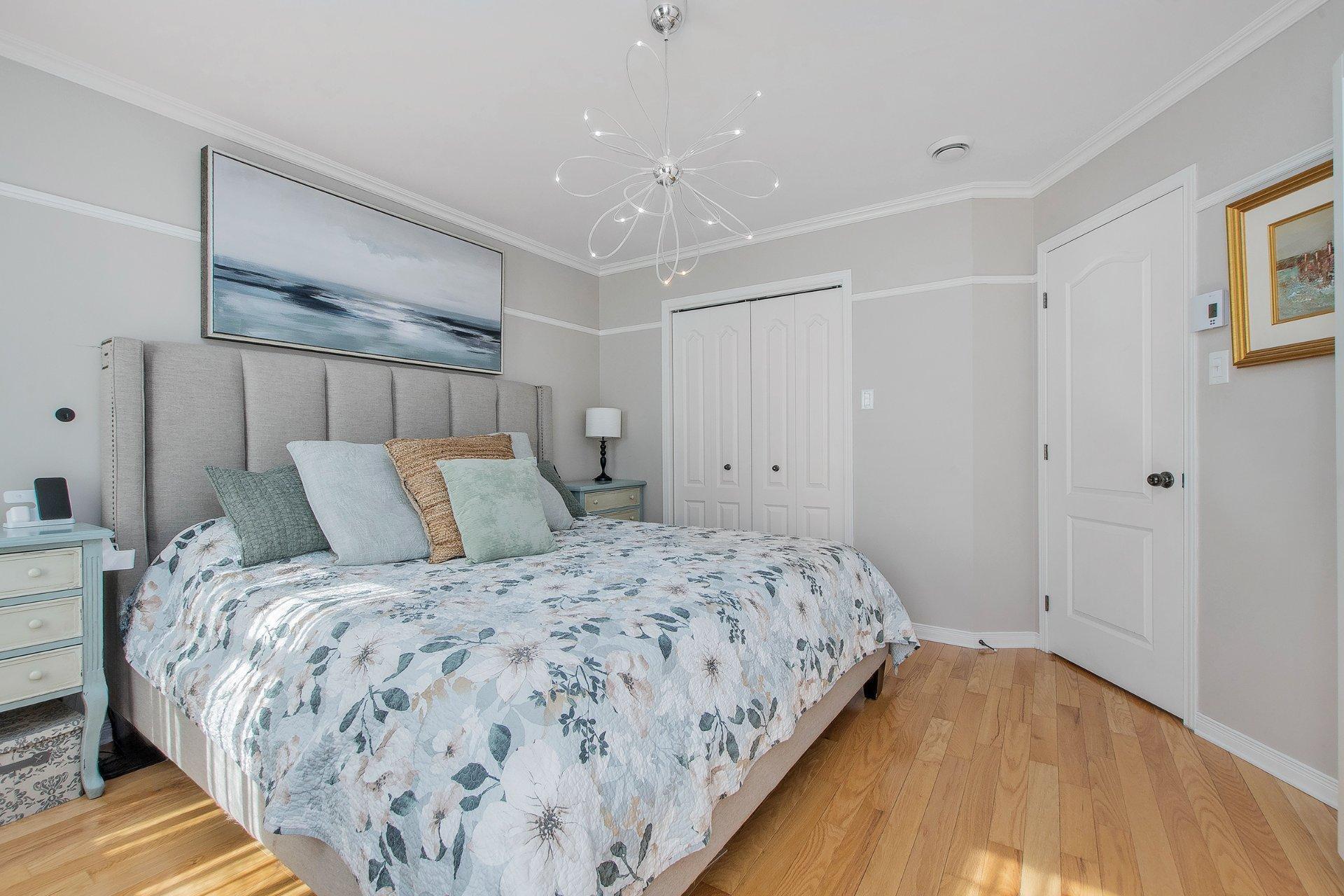 









2442


Rue des Jacinthes

,
Terrebonne (Terrebonne),




QC
J6X0A5

