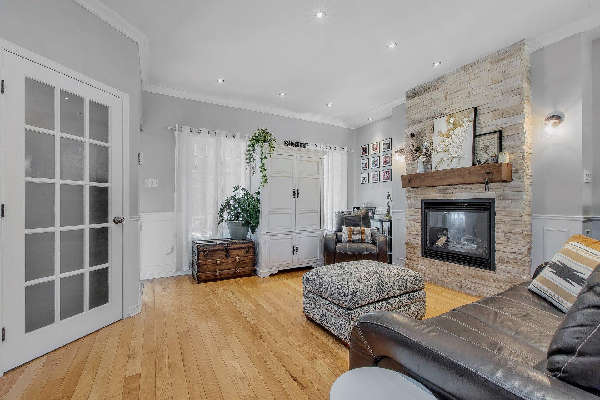 









2442


Rue des Jacinthes

,
Terrebonne (Terrebonne),




QC
J6X0A5

