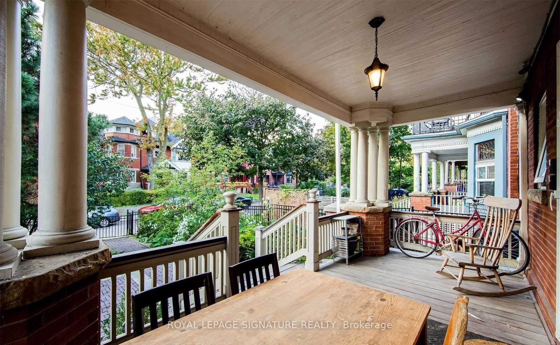 









1


Maynard

Avenue, 2,
Toronto,




ON
M6K 2Z7

