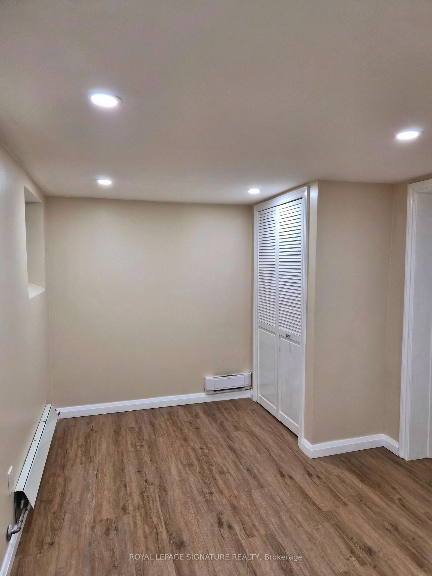 









1


Maynard

Avenue, 2,
Toronto,




ON
M6K 2Z7

