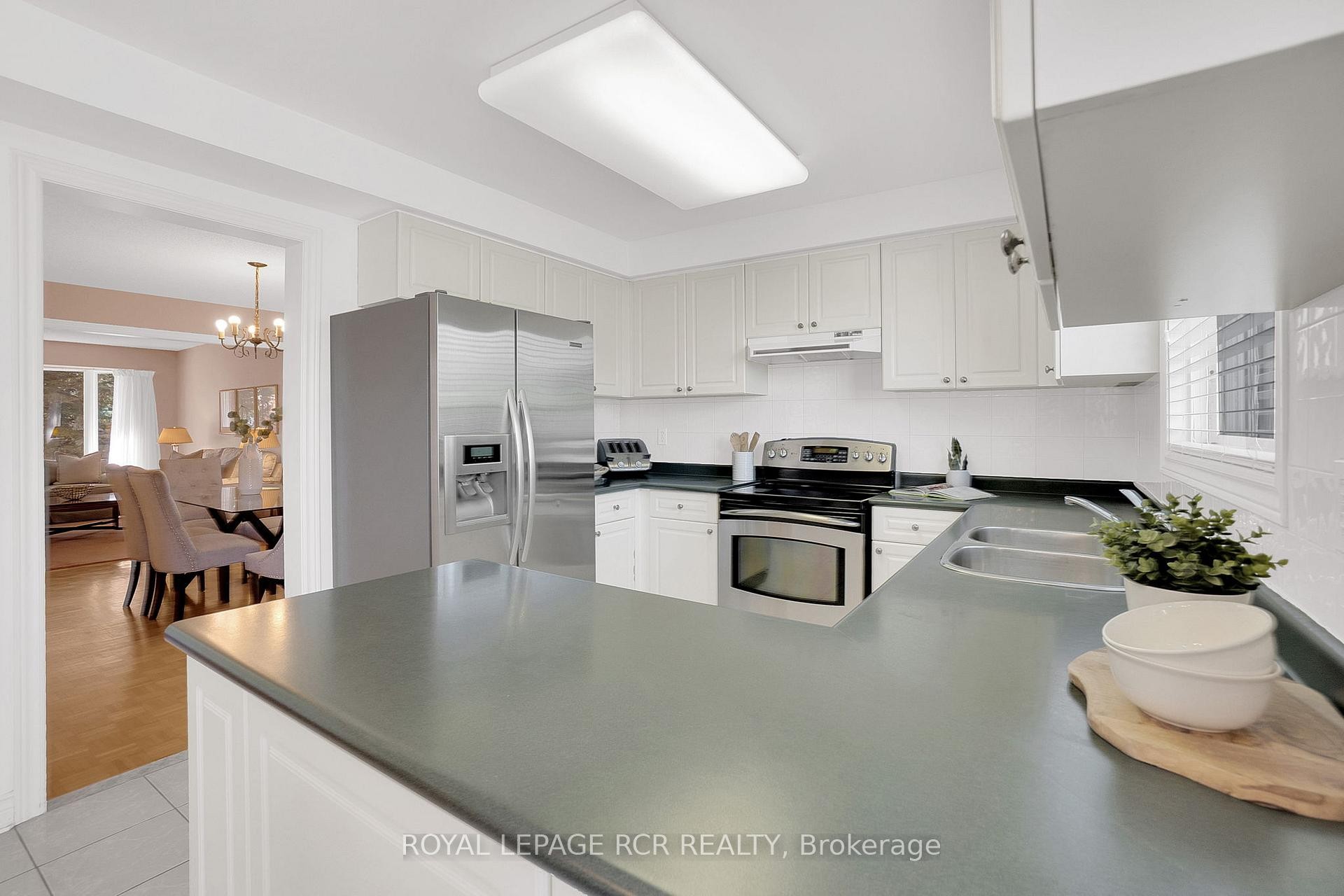 









70


Zucchet

Court,
Vaughan,




ON
L4L 8T7


