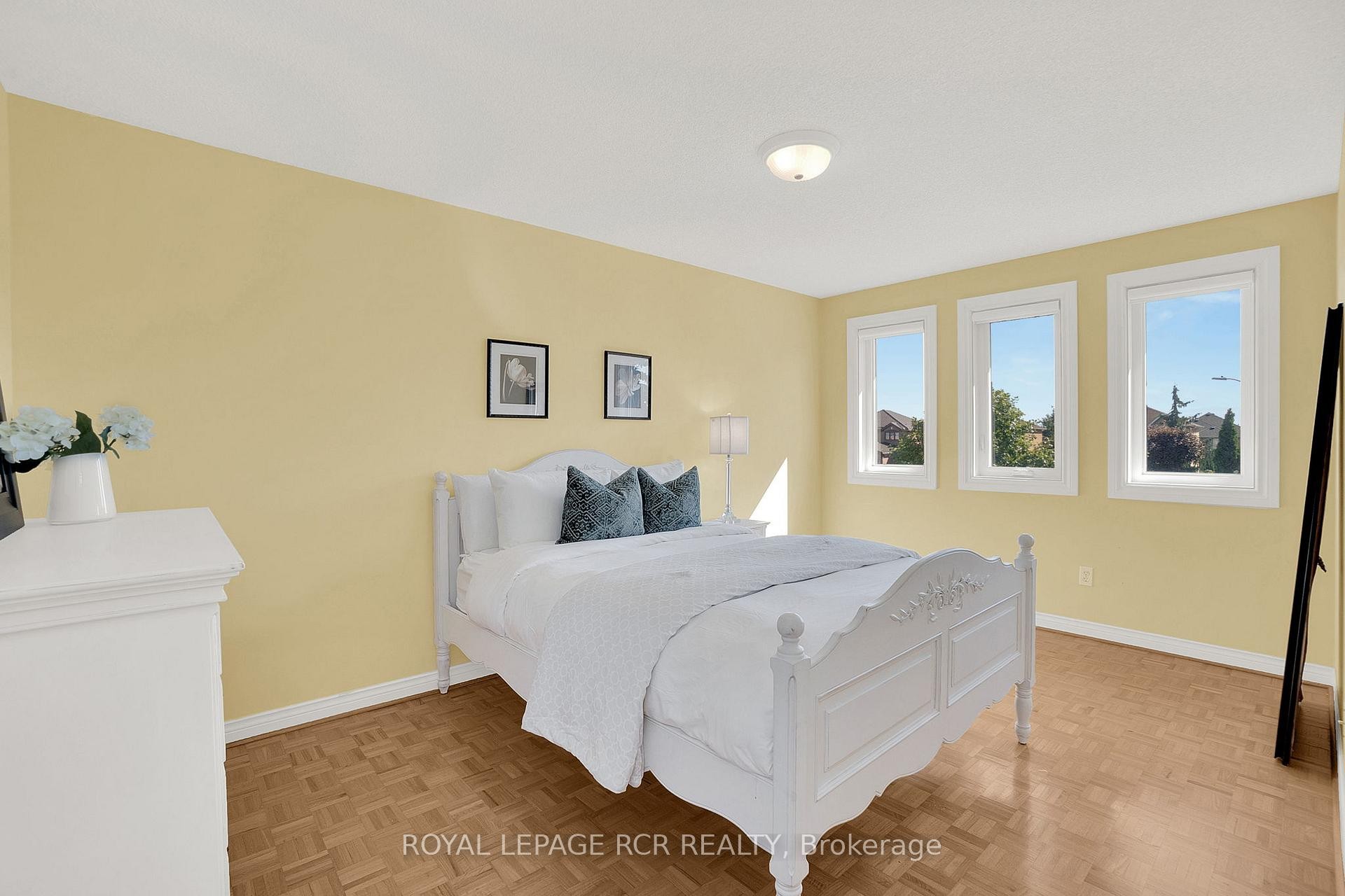 









70


Zucchet

Court,
Vaughan,




ON
L4L 8T7

