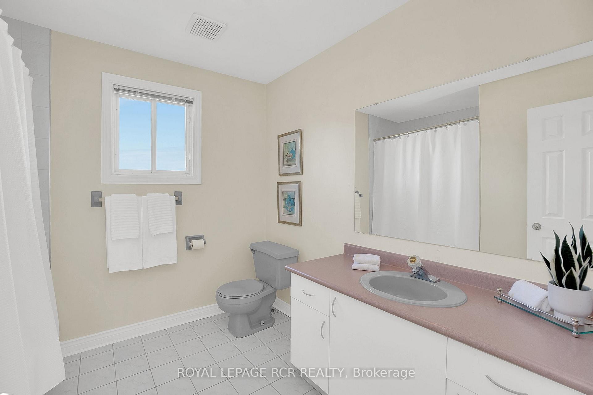









70


Zucchet

Court,
Vaughan,




ON
L4L 8T7

