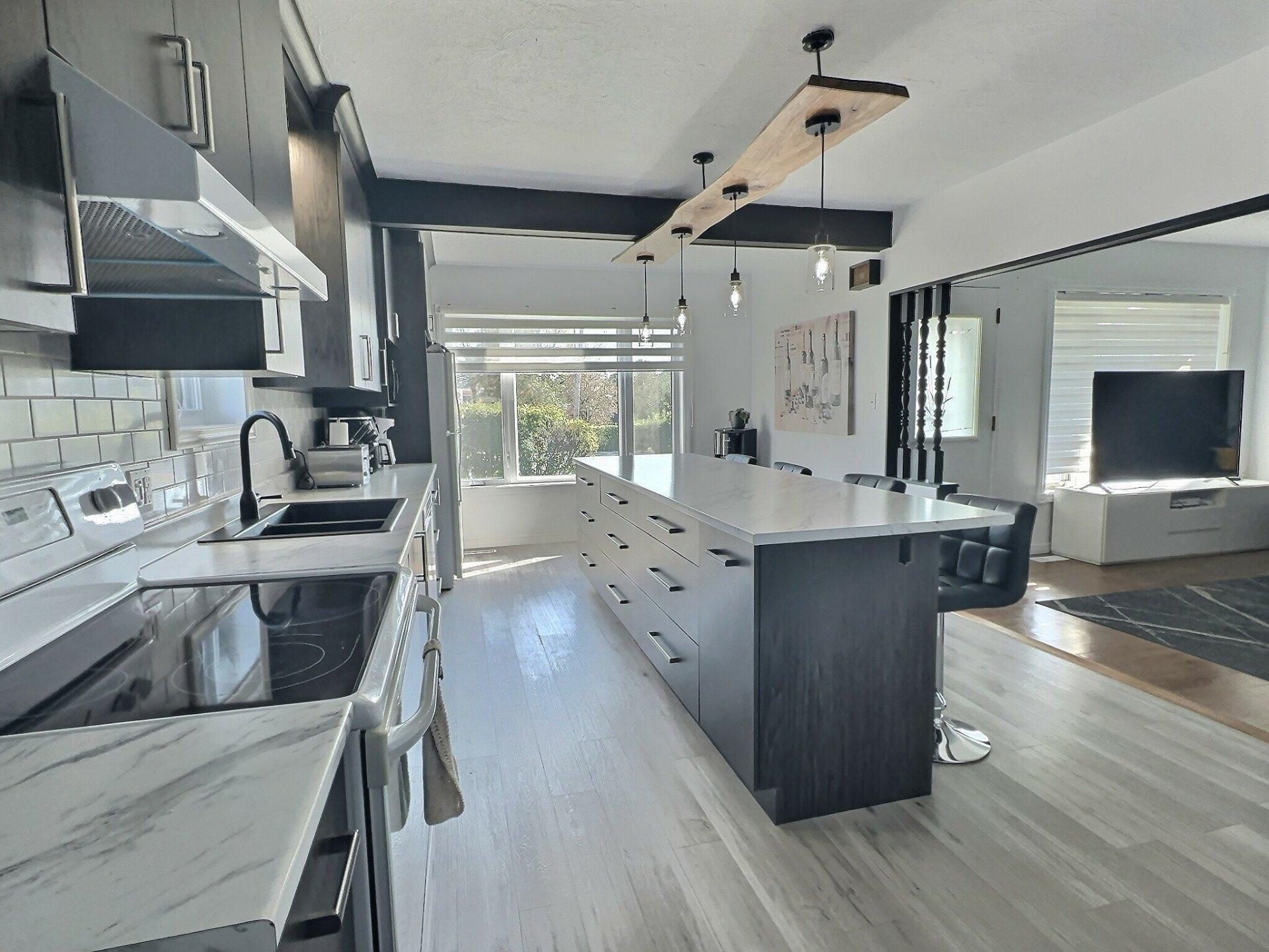 









39


Rue Notre-Dame-de-Lourdes

,
Ville-Marie,




QC
J9V1X7

