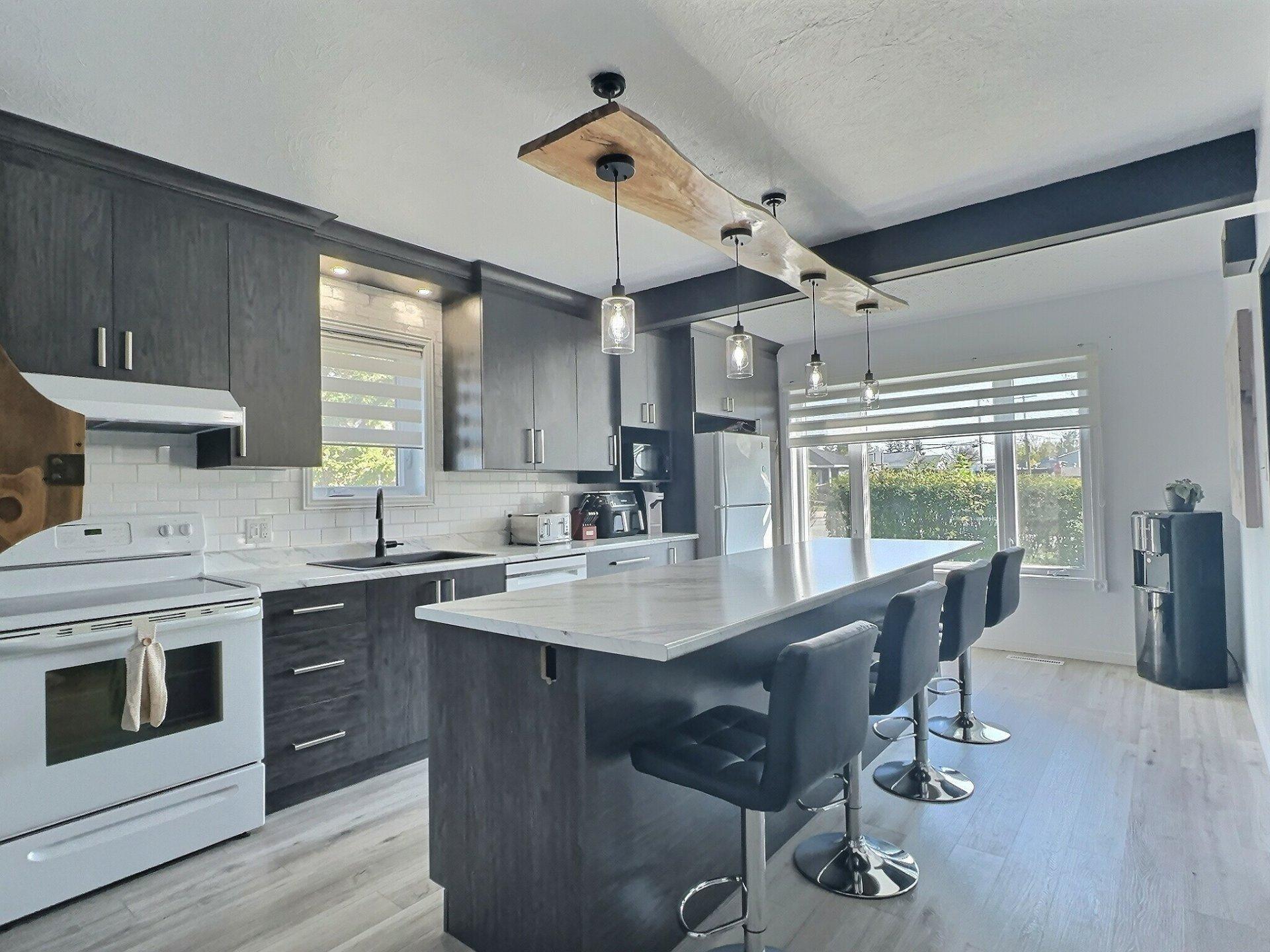 









39


Rue Notre-Dame-de-Lourdes

,
Ville-Marie,




QC
J9V1X7

