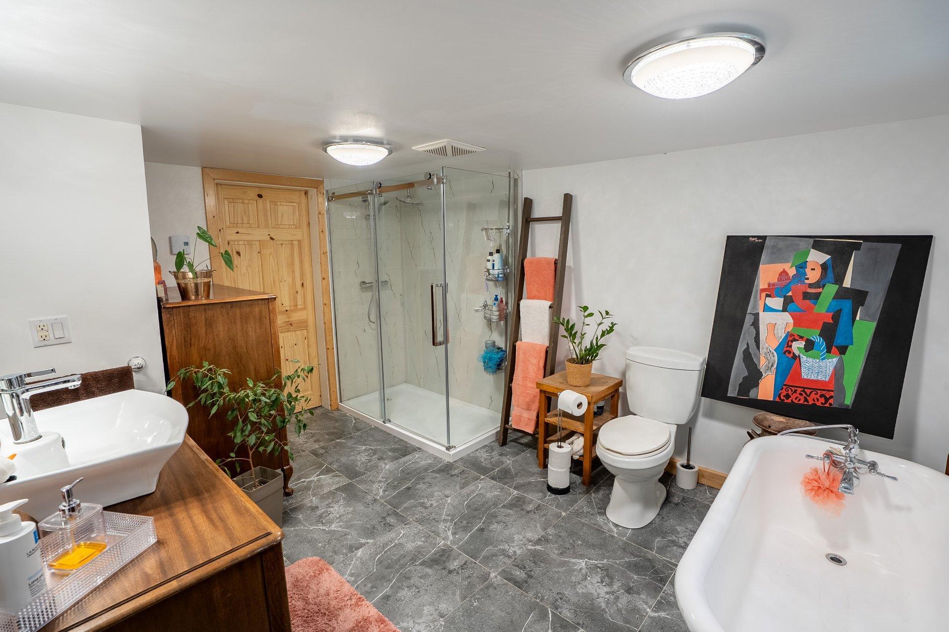 









2721


Place Raynault

,
L'Assomption,




QC
J5W4Z6

