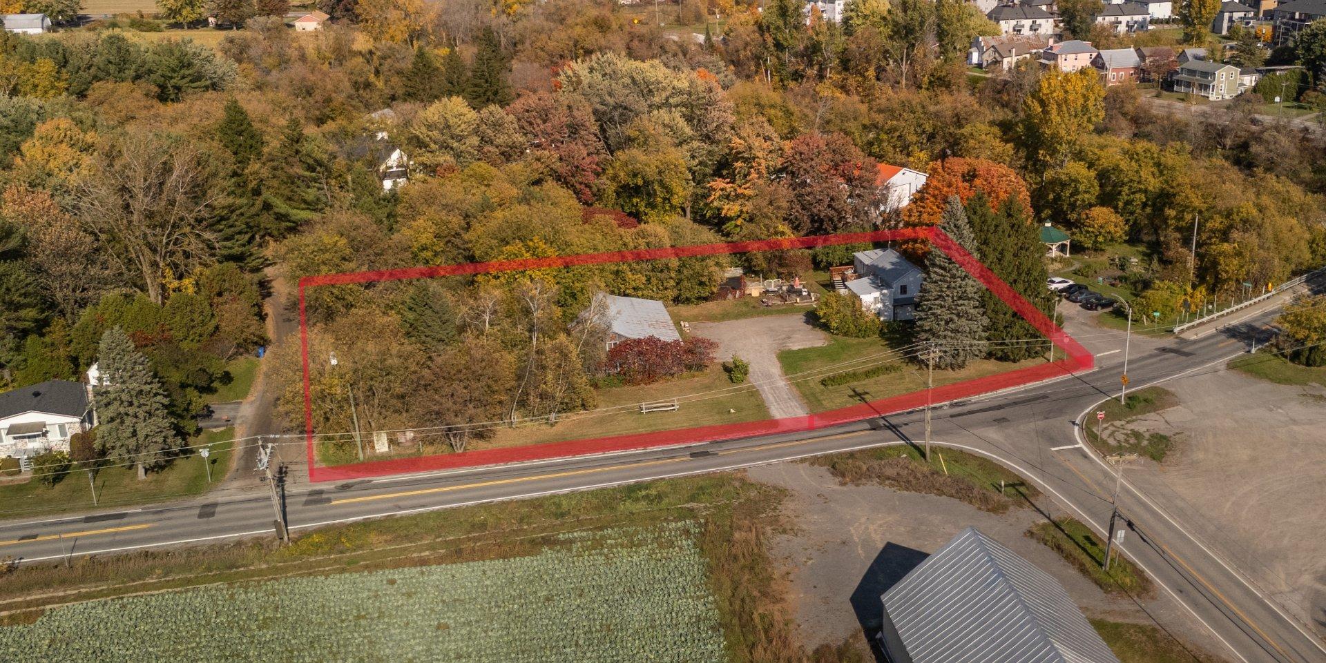 









2721


Place Raynault

,
L'Assomption,




QC
J5W4Z6

