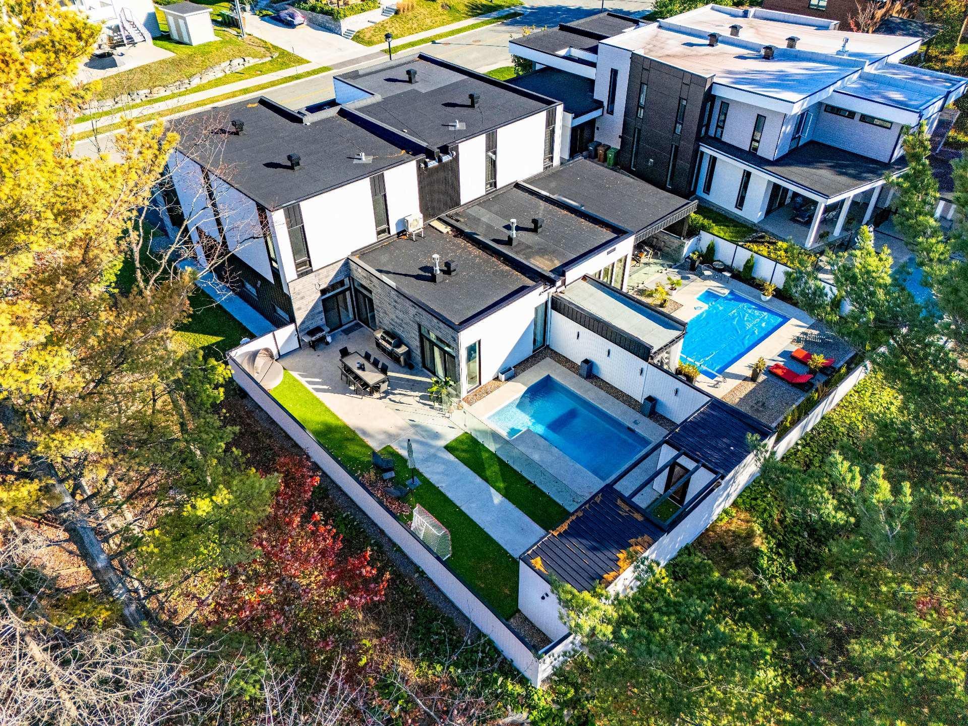 









610


Rue du Chardonnay

,
Sherbrooke (Les Nations),




QC
J1L0K1

