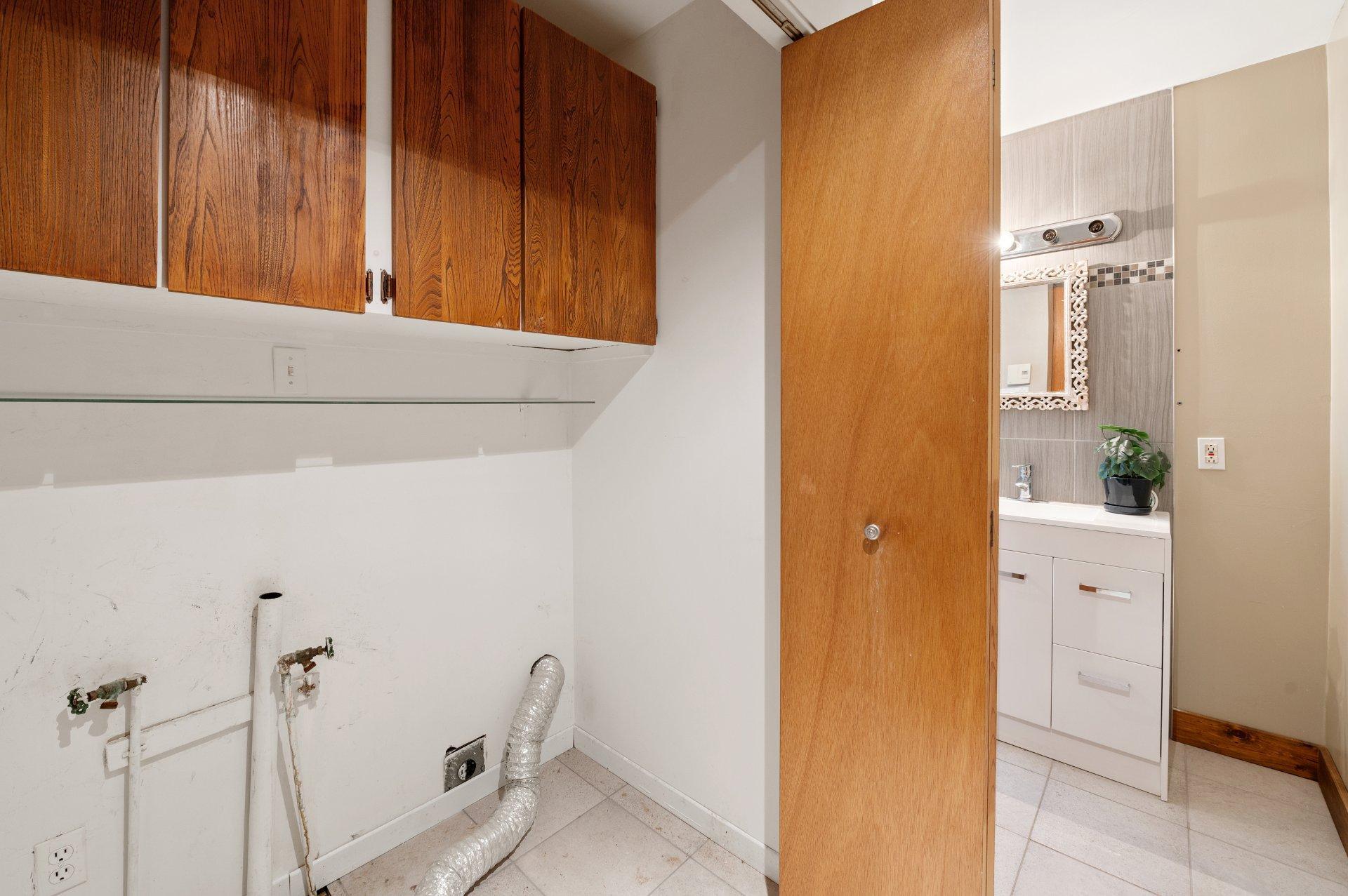 









1034


Boul. Rolland-Cloutier

,
Lantier,




QC
J0T1V0

