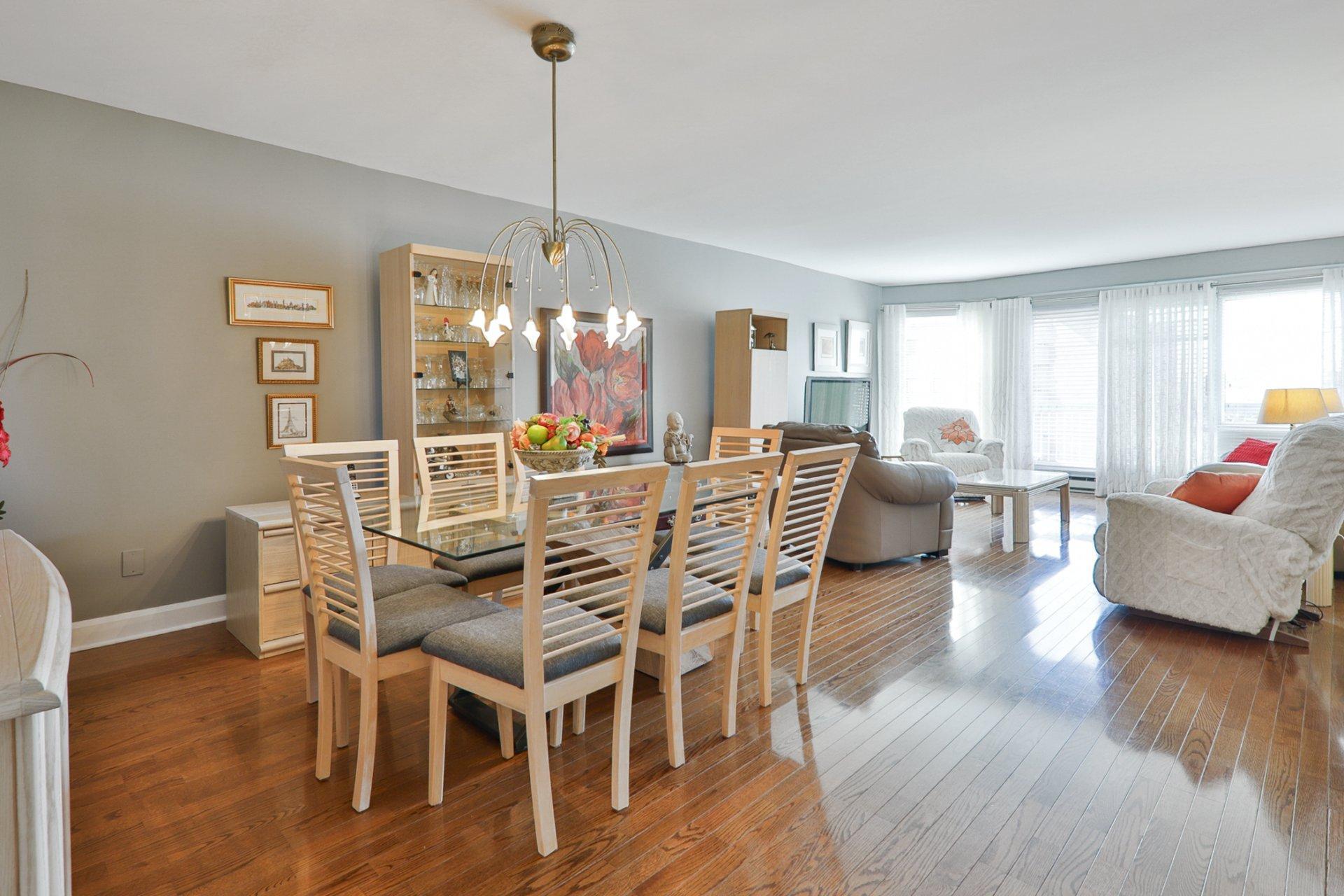 









4191


Rue de la Seine

, 506,
Laval (Chomedey),




QC
H7W2S7

