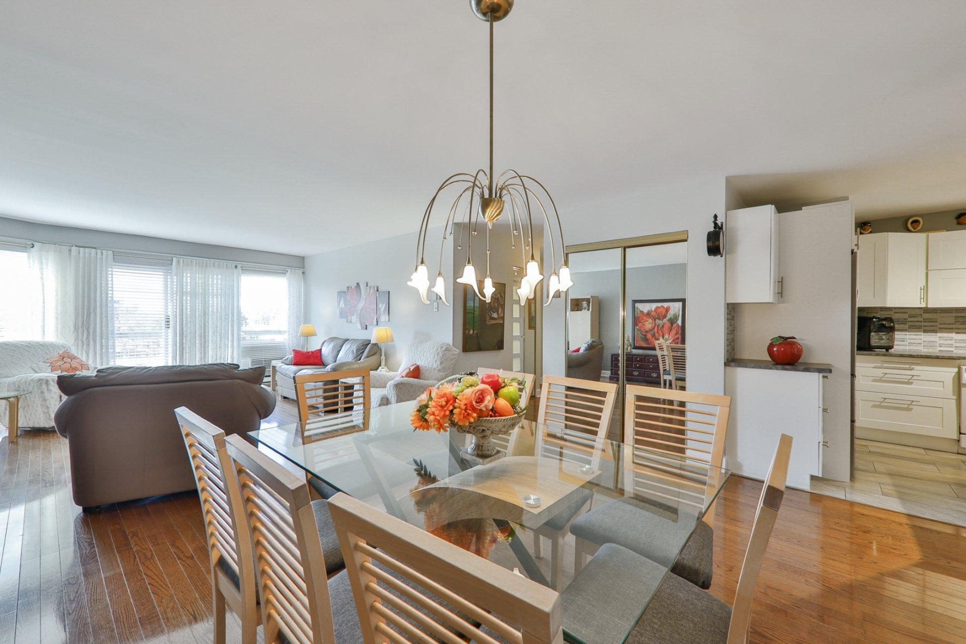 









4191


Rue de la Seine

, 506,
Laval (Chomedey),




QC
H7W2S7

