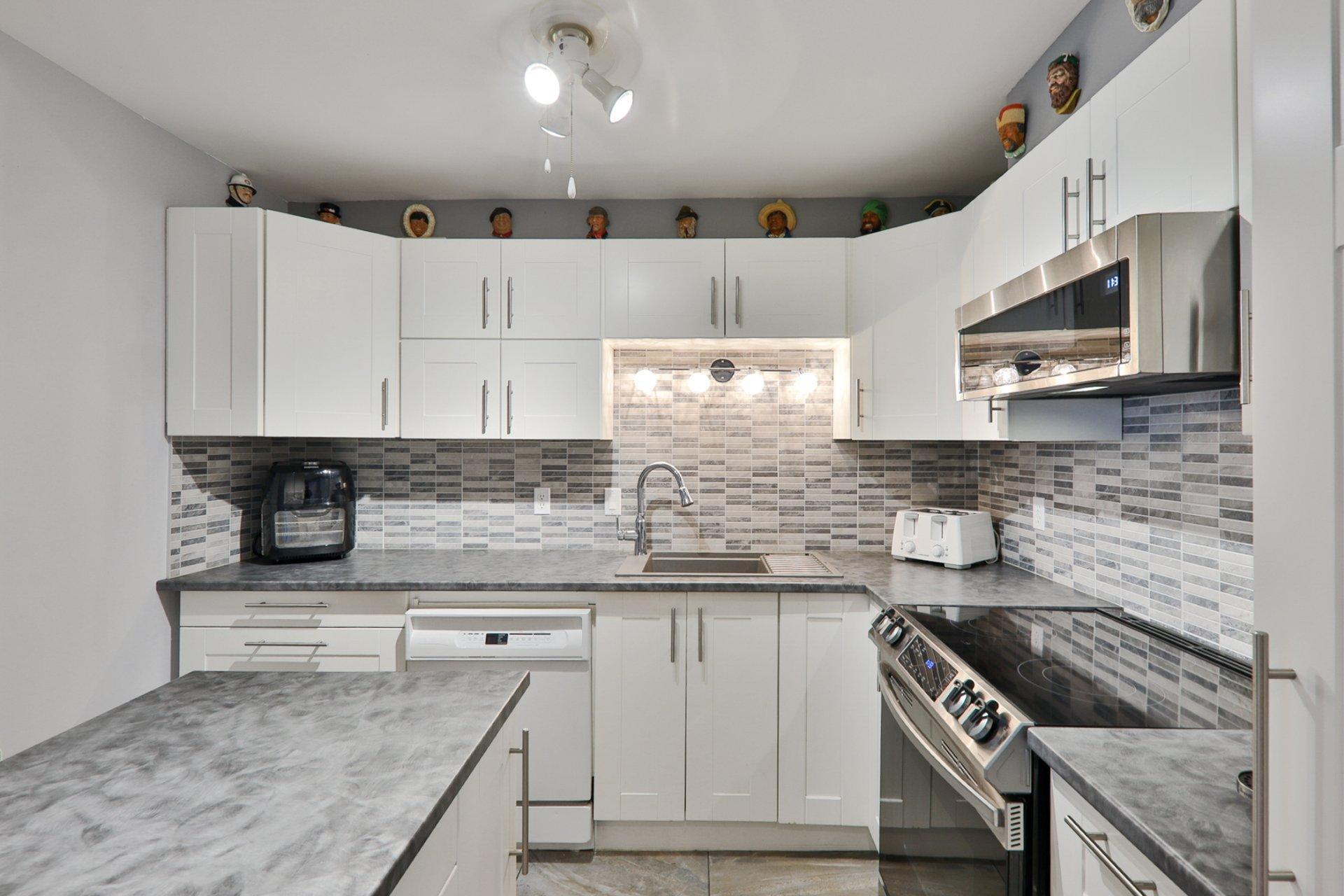 









4191


Rue de la Seine

, 506,
Laval (Chomedey),




QC
H7W2S7

