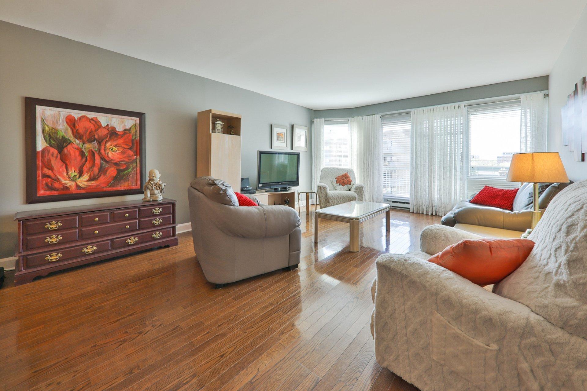 









4191


Rue de la Seine

, 506,
Laval (Chomedey),




QC
H7W2S7

