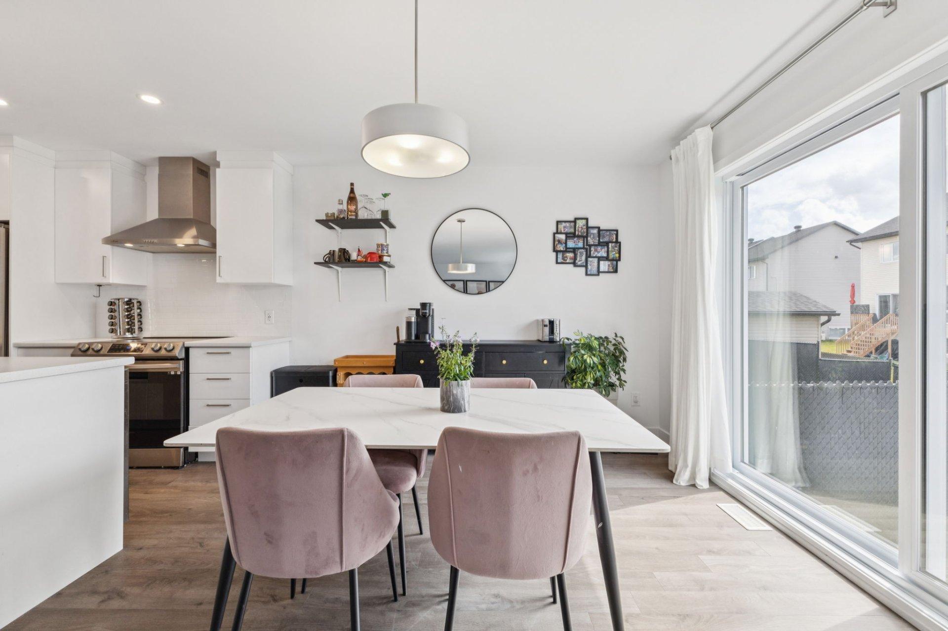 









78


Rue du Débusquage

,
Gatineau (Masson-Angers),




QC
J8M0C8

