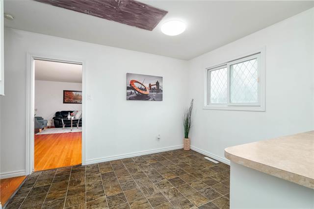 









81


Hansford

RD,
Winnipeg,




MB
R2J 2J7


