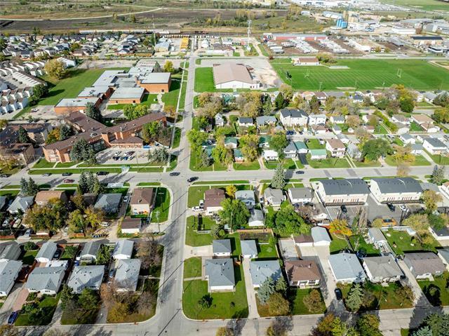 









81


Hansford

RD,
Winnipeg,




MB
R2J 2J7

