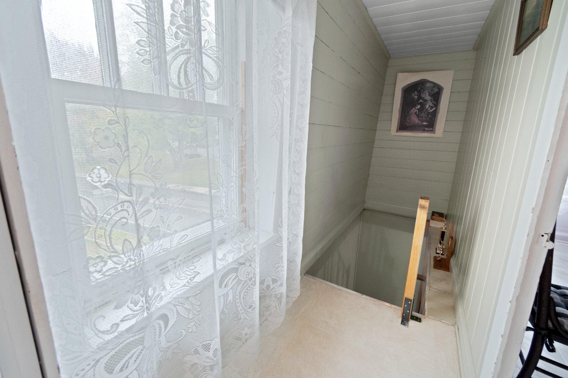 









1687


Rue Principale

,
Saint-Gilles,




QC
G0S2P0

