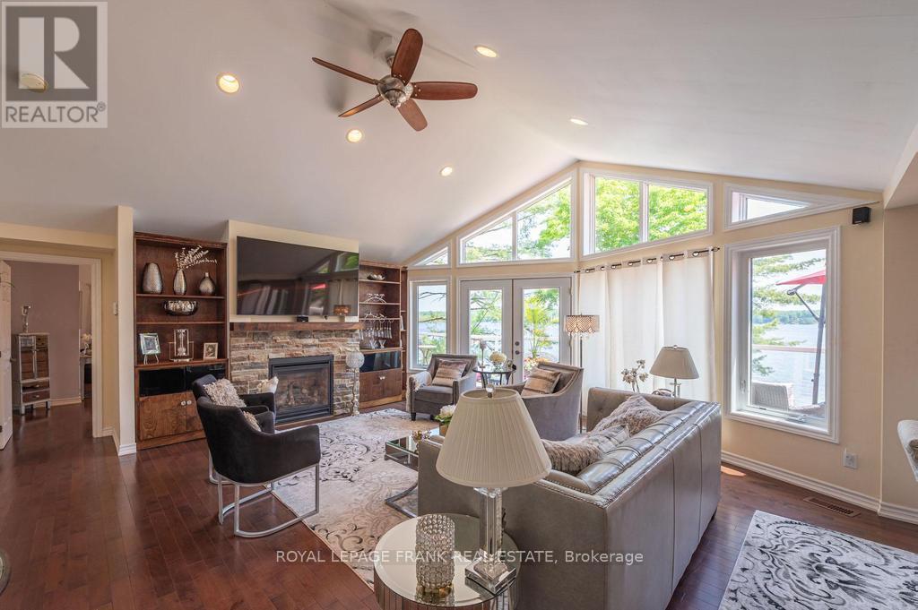 












113 FIRE ROUTE 37

,
Trent Lakes,




Ontario
K0L1J0

