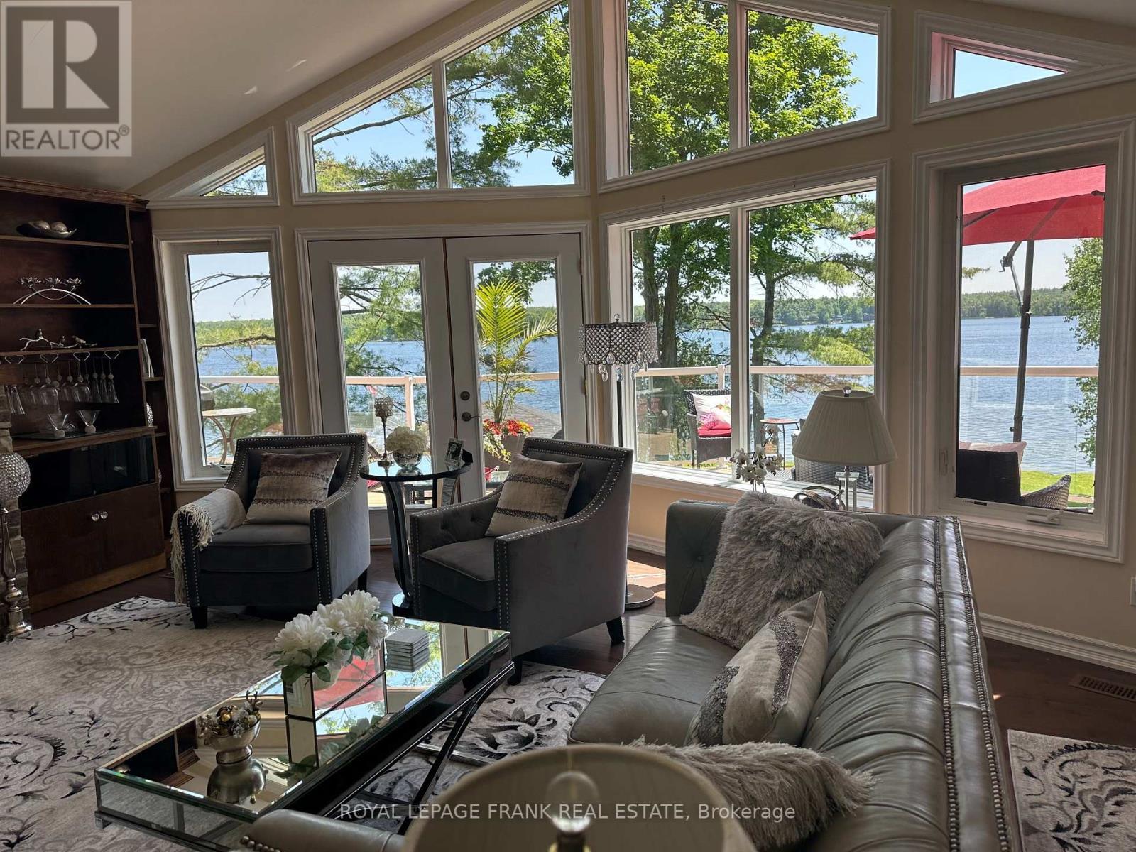 












113 FIRE ROUTE 37

,
Trent Lakes,




Ontario
K0L1J0

