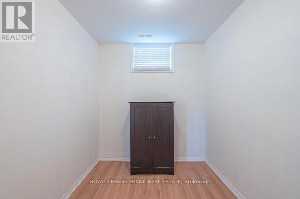 












113 FIRE ROUTE 37

,
Trent Lakes,




Ontario
K0L1J0

