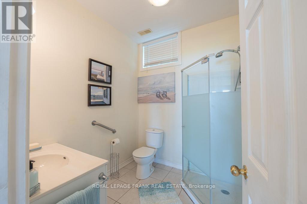 












113 FIRE ROUTE 37

,
Trent Lakes,




Ontario
K0L1J0

