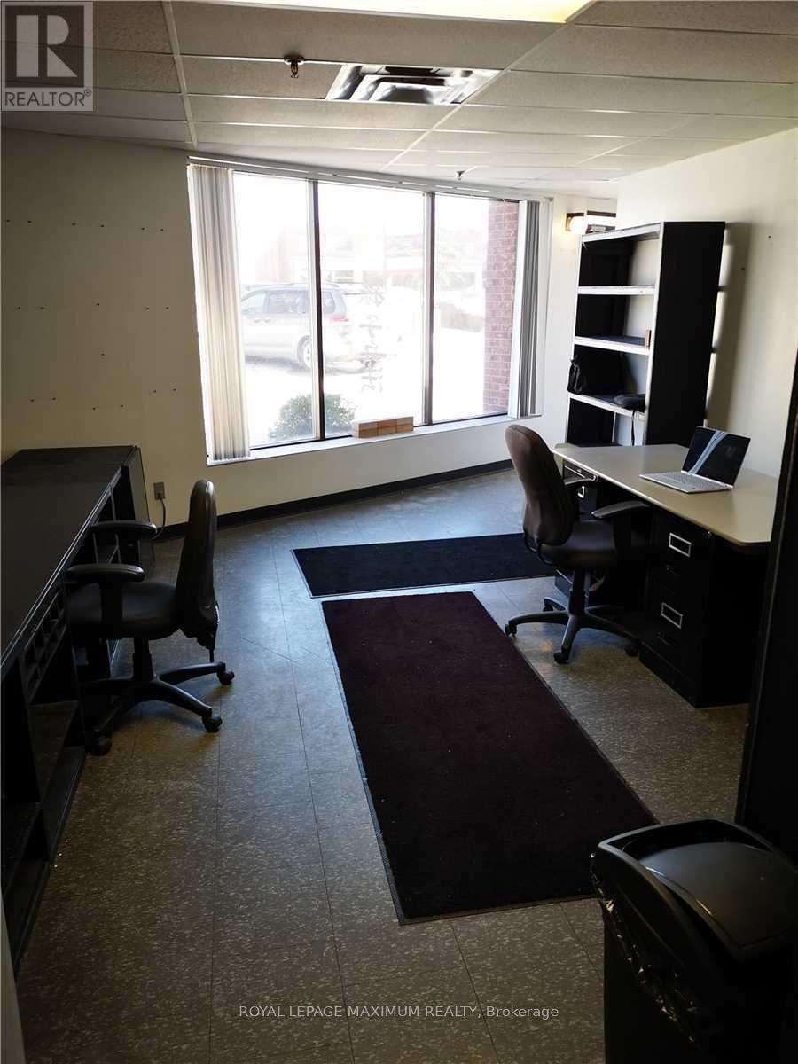 












2 - 644 MILLWAY AVENUE

,
Vaughan,




Ontario
L4K4H4

