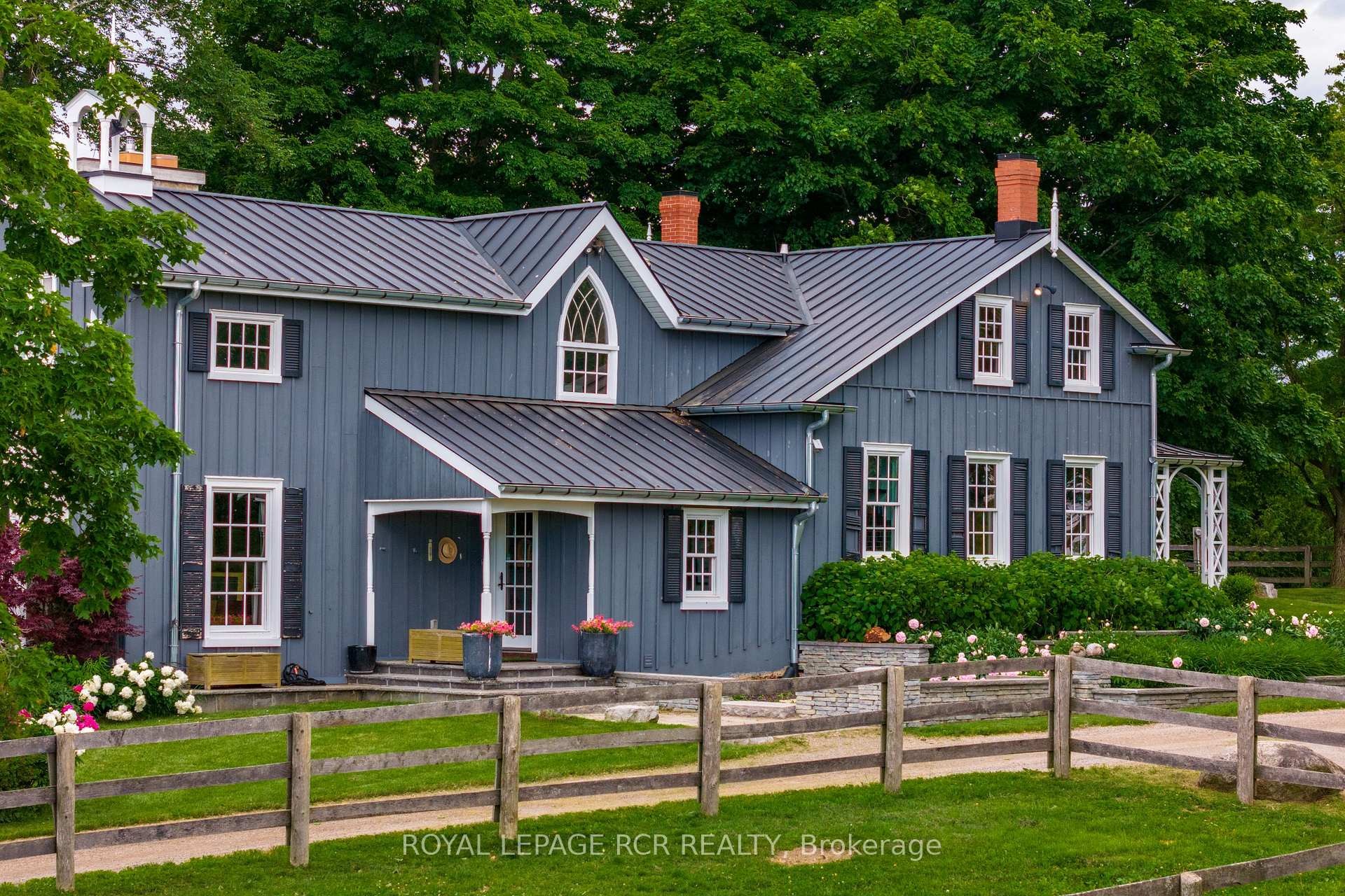 









3935


3rd

Line,
Bradford West Gwillimbury,




ON
L0G 1W0

