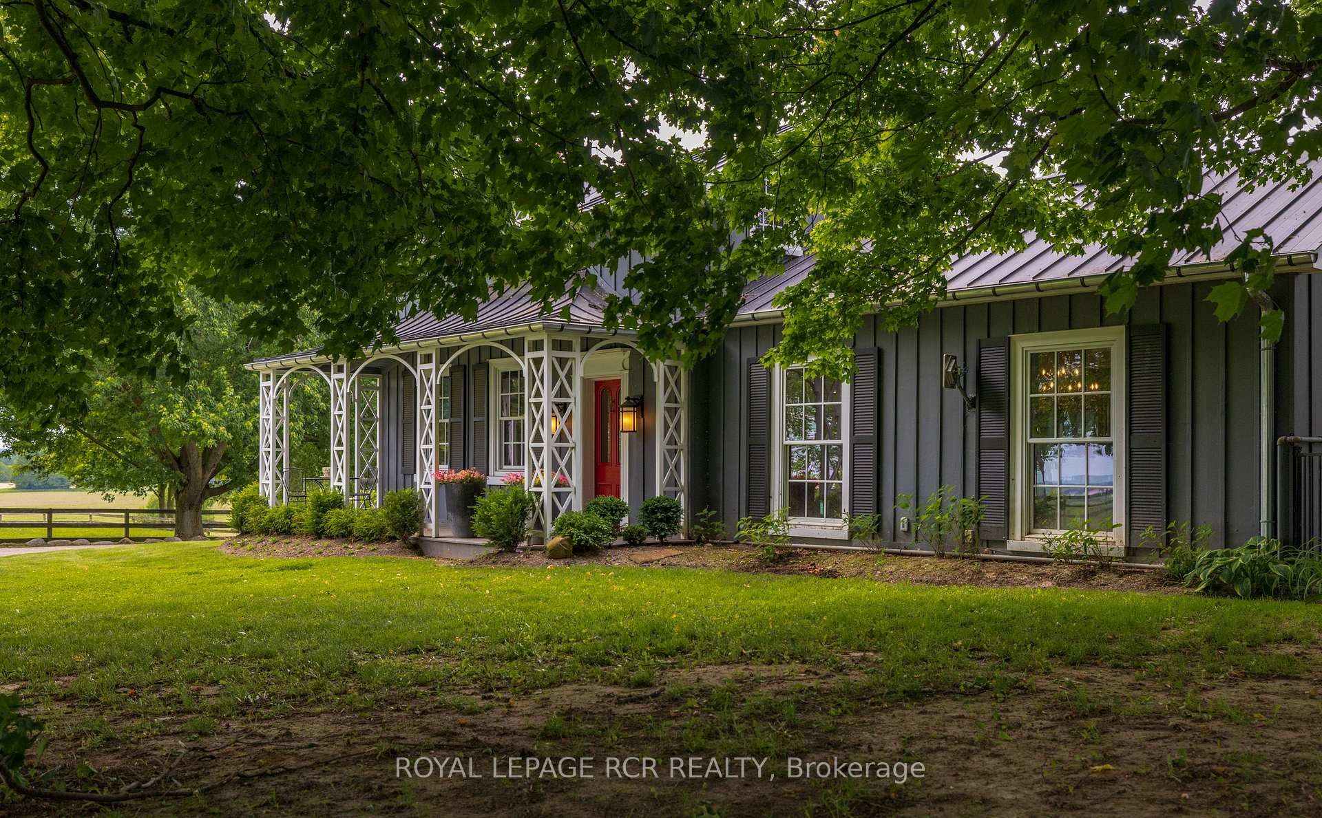 









3935


3rd

Line,
Bradford West Gwillimbury,




ON
L0G 1W0

