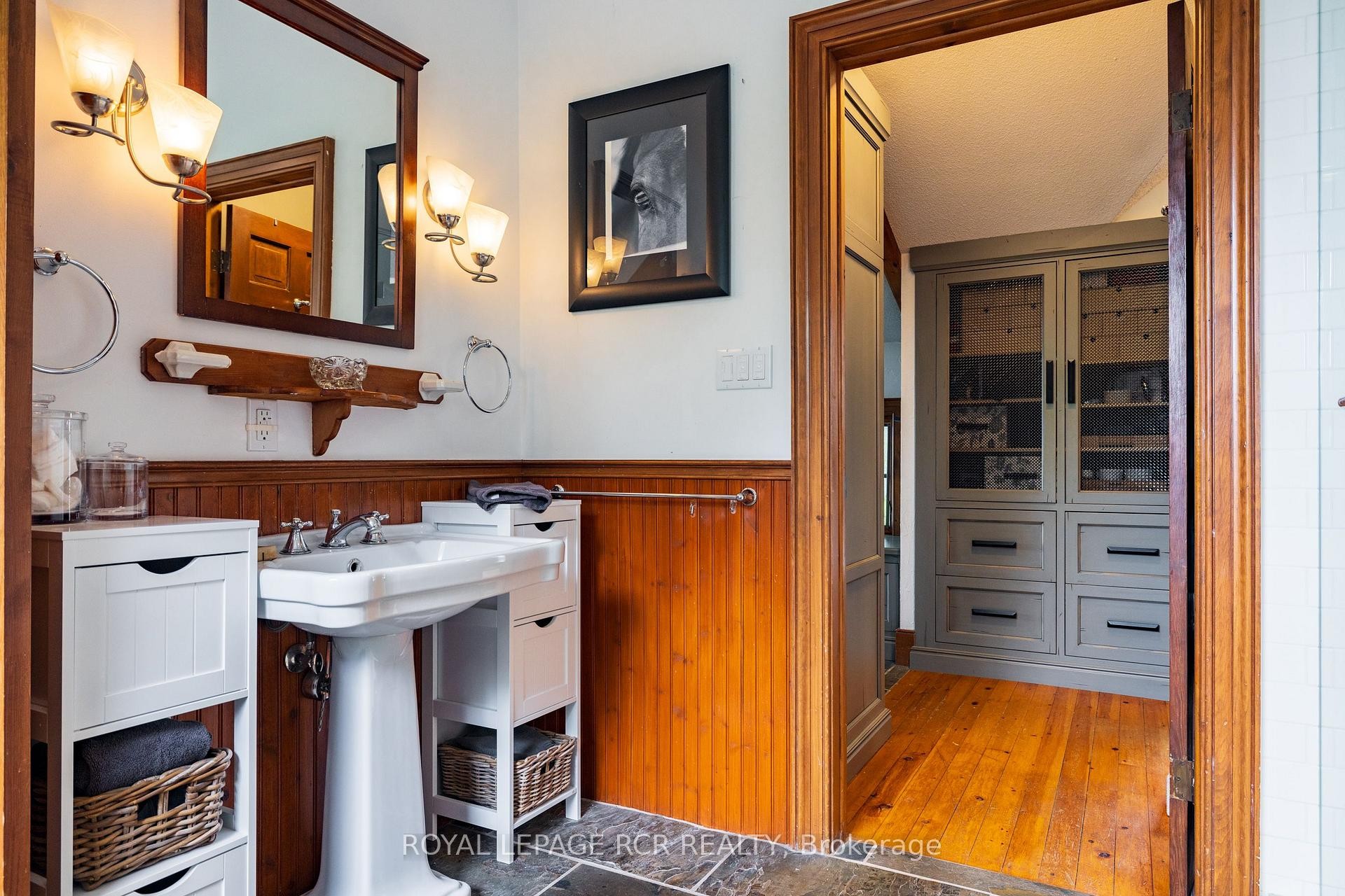 









3935


3rd

Line,
Bradford West Gwillimbury,




ON
L0G 1W0

