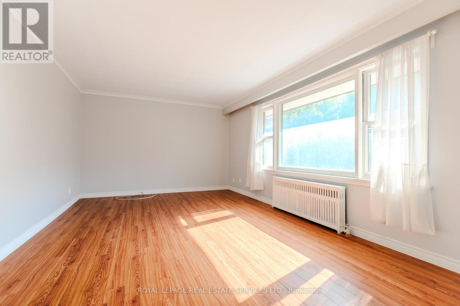 












20 PARK BOULEVARD

,
Toronto,




Ontario
M8W1G7

