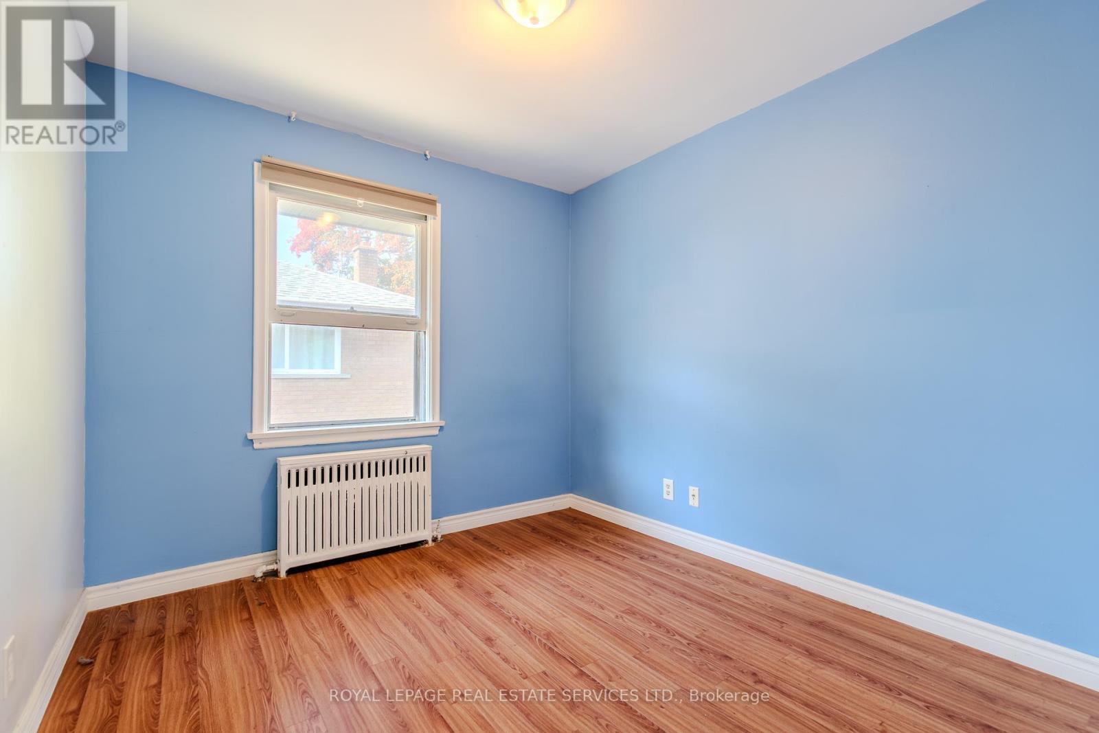 












20 PARK BOULEVARD

,
Toronto,




Ontario
M8W1G7

