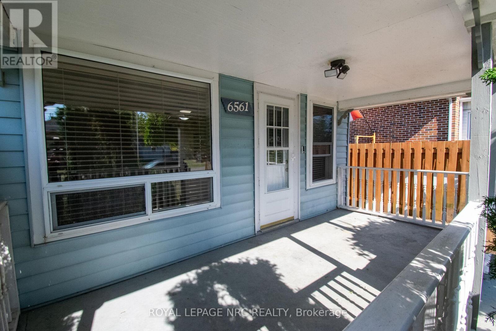 












6561 BELLEVUE STREET

,
Niagara Falls (Morrison),




Ontario
L2E1Y9

