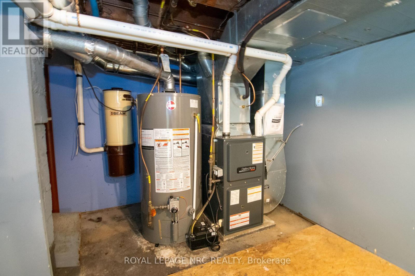 












6561 BELLEVUE STREET

,
Niagara Falls (Morrison),




Ontario
L2E1Y9

