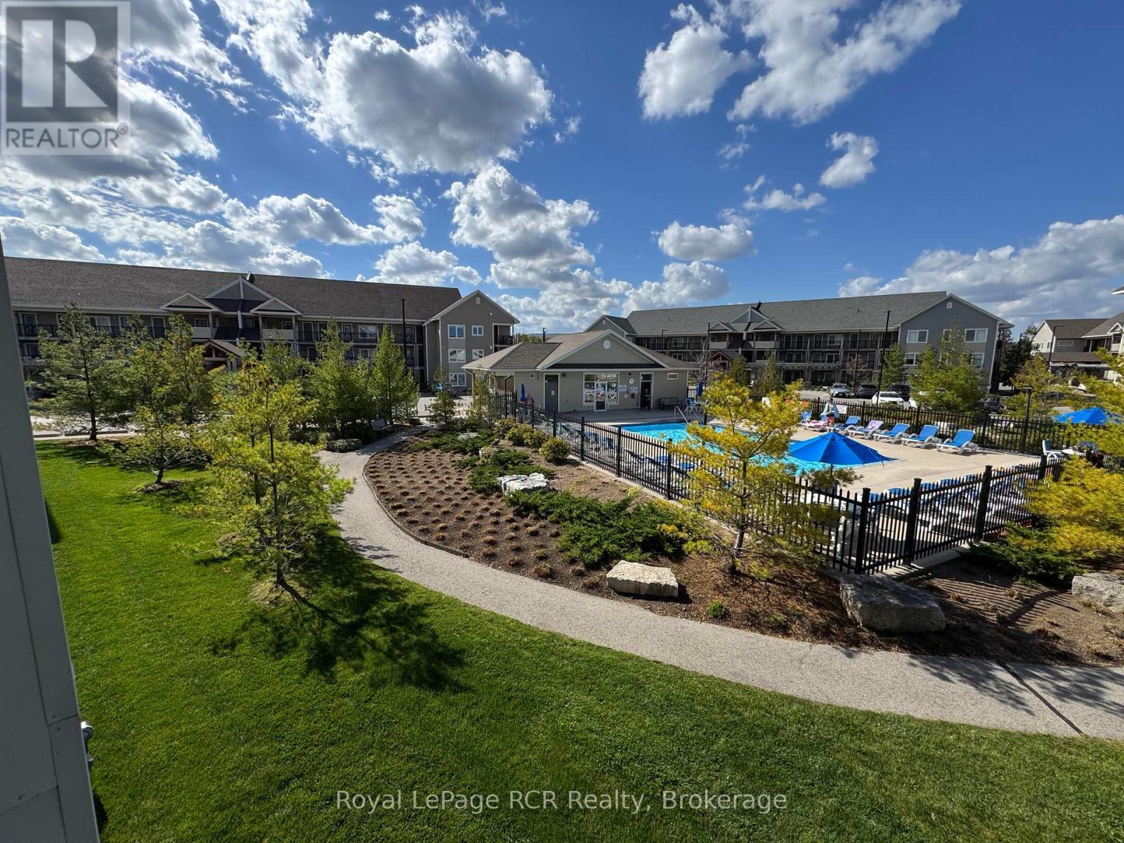 












205 - 2 COVE COURT

,
Collingwood,




Ontario
L9Y0Y6

