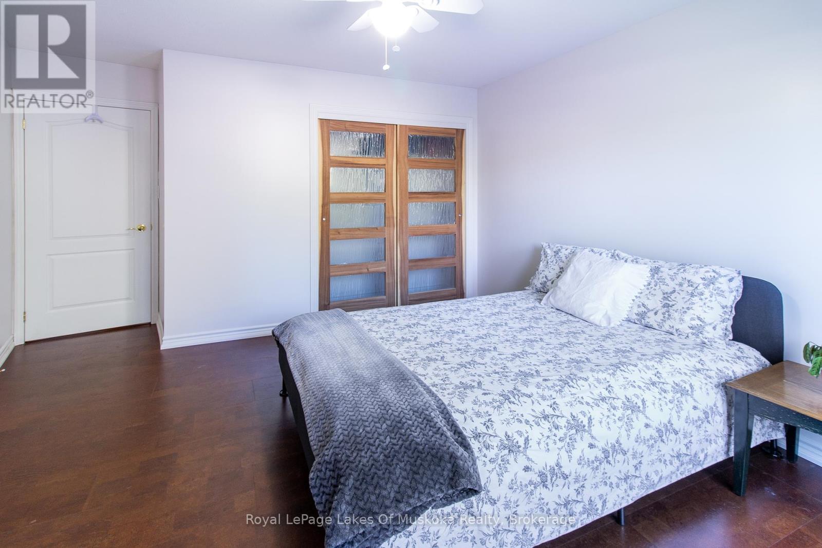 












110 - 24 ONTARIO STREET

,
Bracebridge (Macaulay),




Ontario
P1L2H5

