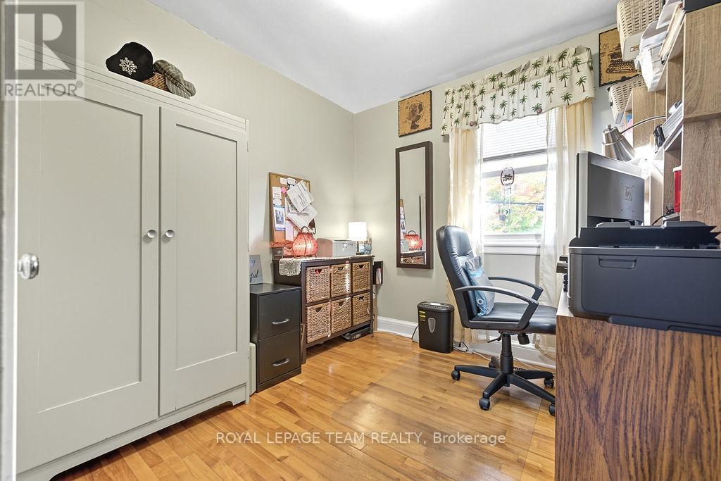 












144 OPEONGO ROAD

,
Renfrew,




Ontario
K7V2T5

