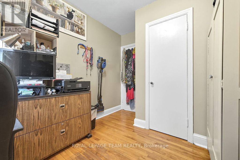 












144 OPEONGO ROAD

,
Renfrew,




Ontario
K7V2T5

