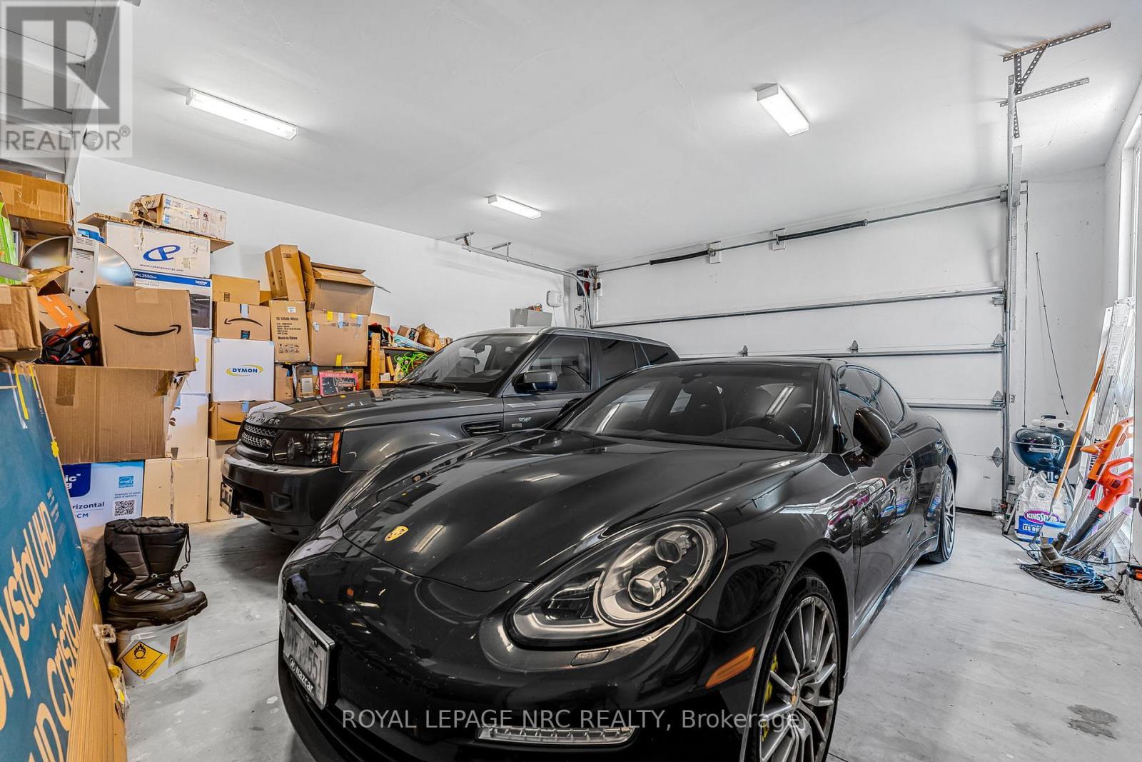 












888 EDGEMERE ROAD

,
Fort Erie (Crescent Park),




Ontario
L2A1A8

