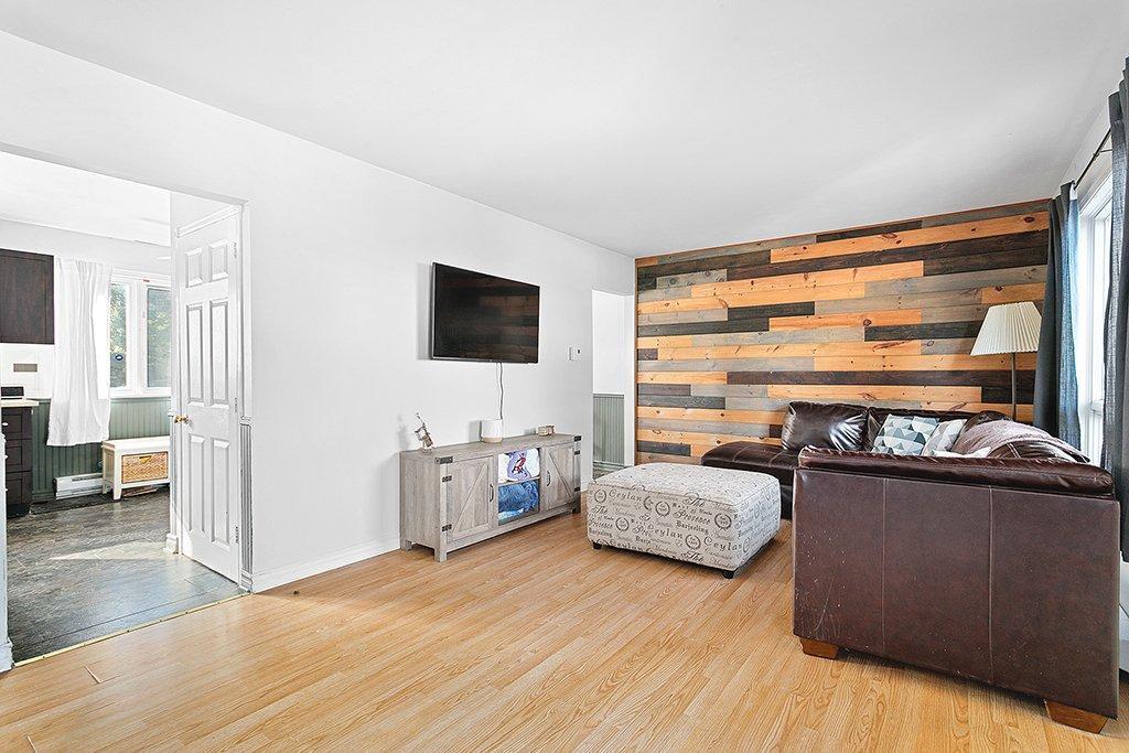 









58


Rue Yvette-Debain

,
Gatineau (Aylmer),




QC
J9H2N3


