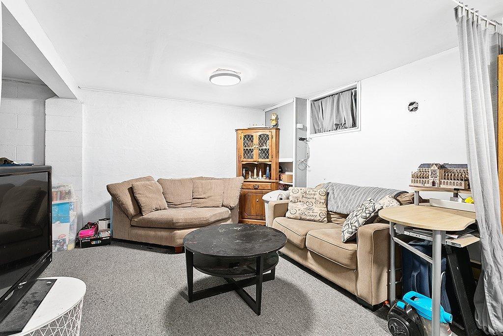 









58


Rue Yvette-Debain

,
Gatineau (Aylmer),




QC
J9H2N3

