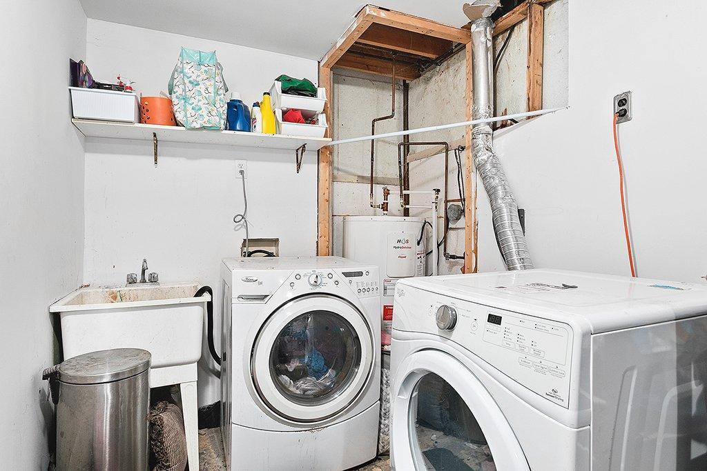 









58


Rue Yvette-Debain

,
Gatineau (Aylmer),




QC
J9H2N3

