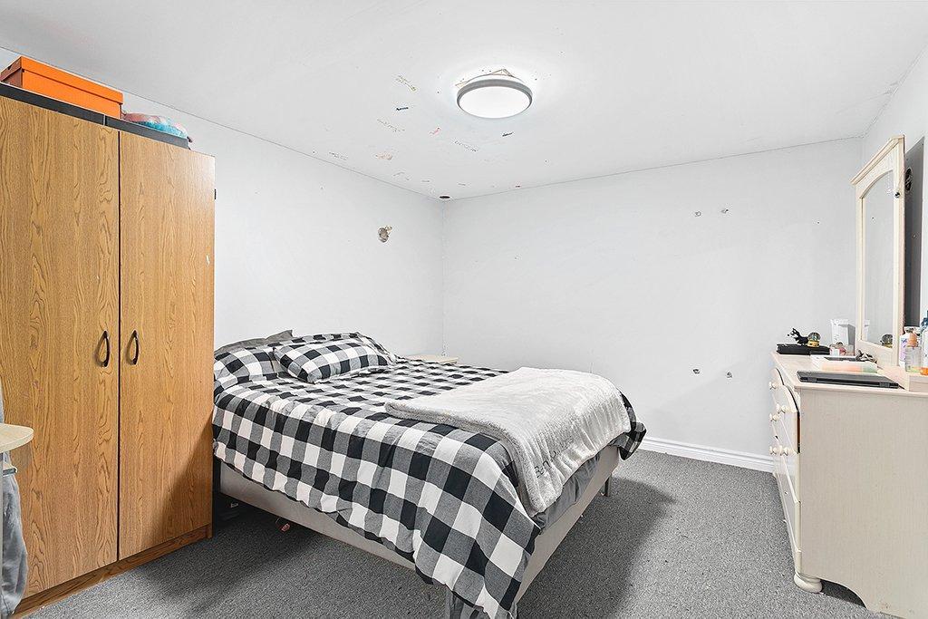 









58


Rue Yvette-Debain

,
Gatineau (Aylmer),




QC
J9H2N3

