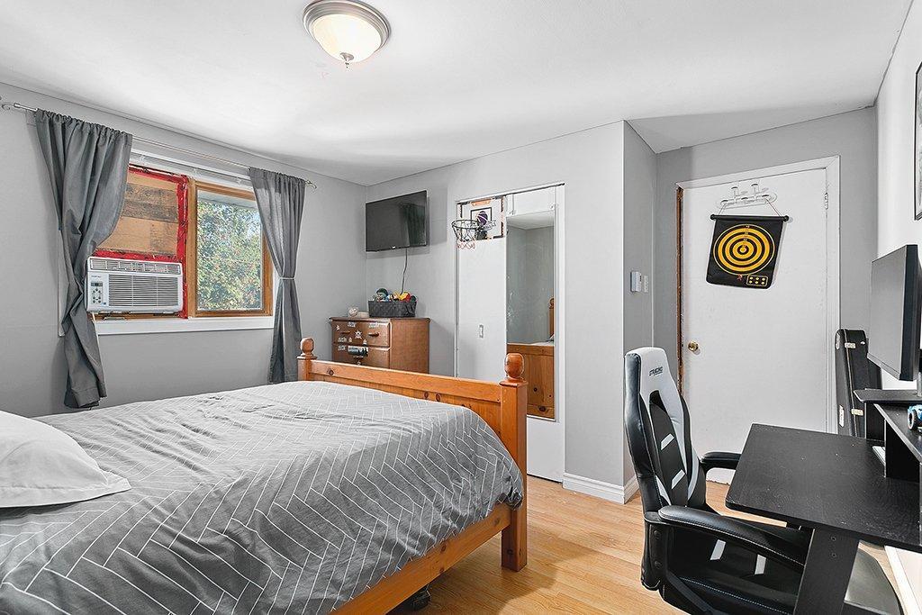 









58


Rue Yvette-Debain

,
Gatineau (Aylmer),




QC
J9H2N3


