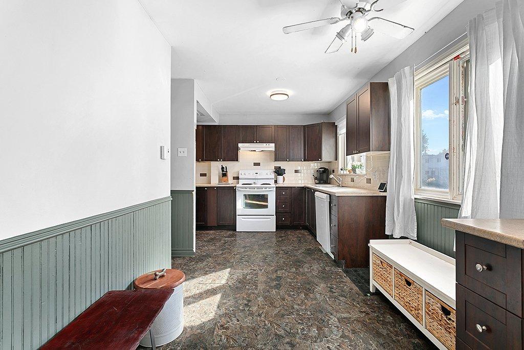 









58


Rue Yvette-Debain

,
Gatineau (Aylmer),




QC
J9H2N3

