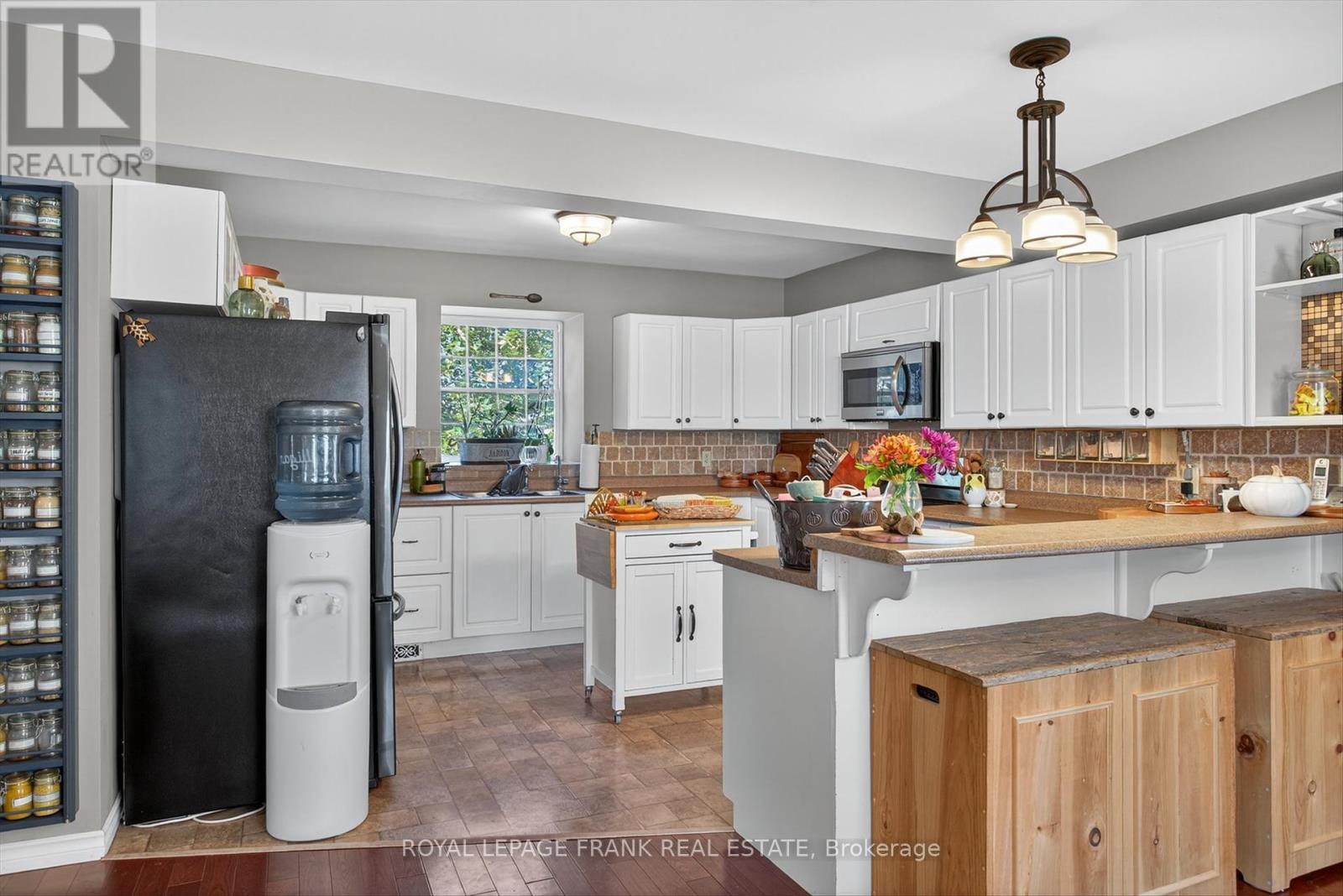 












2648 DUMMER-ASPHODEL ROAD

,
Douro-Dummer,




Ontario
K0L3A0

